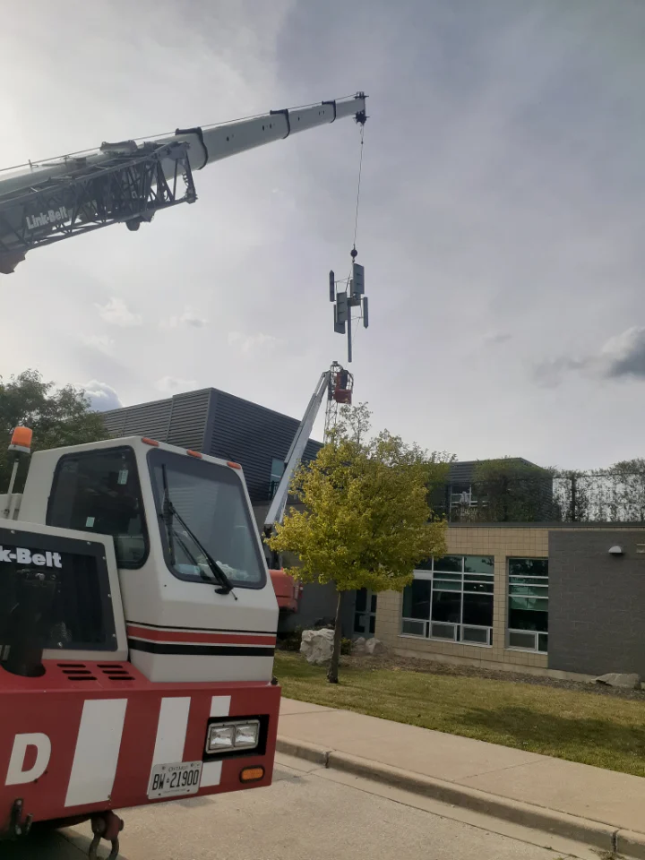 Vertical wind turbine