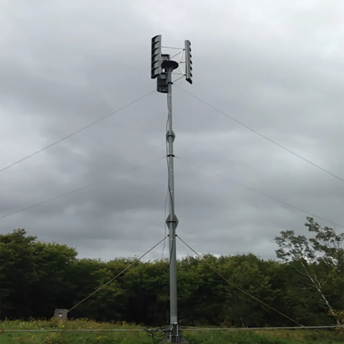 Vertical wind turbine generator